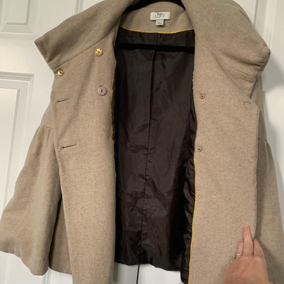 {Loft} beige bell sleeve wool coat size 2 EUC! - Picture 5 of 7